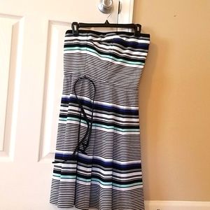 Size 4 White House Black Market Dress